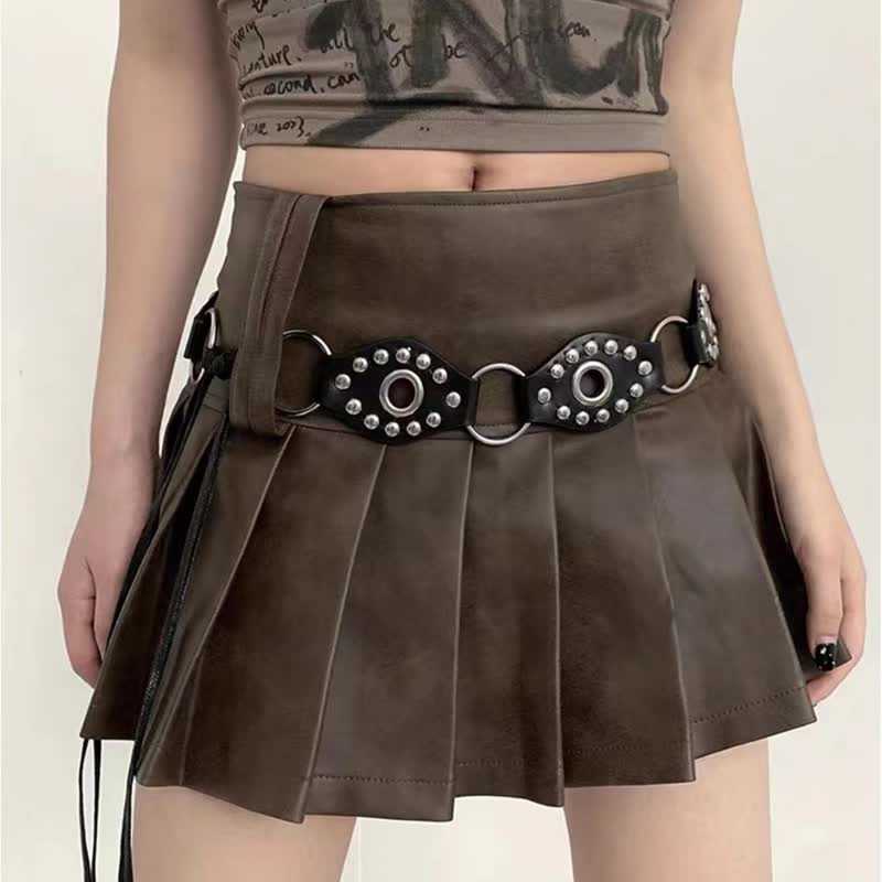 Ceinture en cuir gothique pour femme avec anneau circulaire et rivets