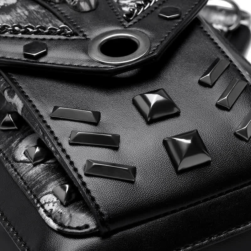 Sac à main Steampunk avec chaîne et décoration de tête de mort