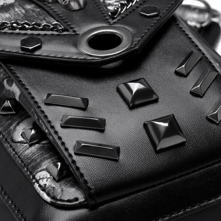 Sac à main Steampunk avec chaîne et décoration de tête de mort