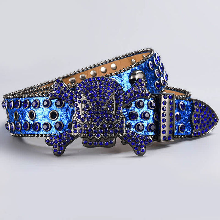 Ceinture en cuir cloutée avec strass et tête de mort