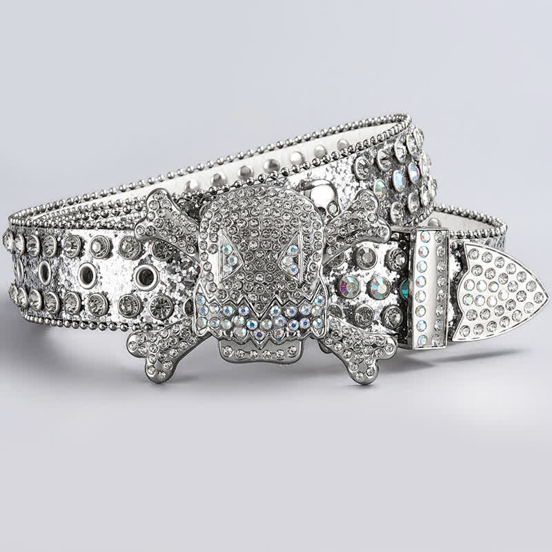 Ceinture en cuir cloutée avec strass et tête de mort