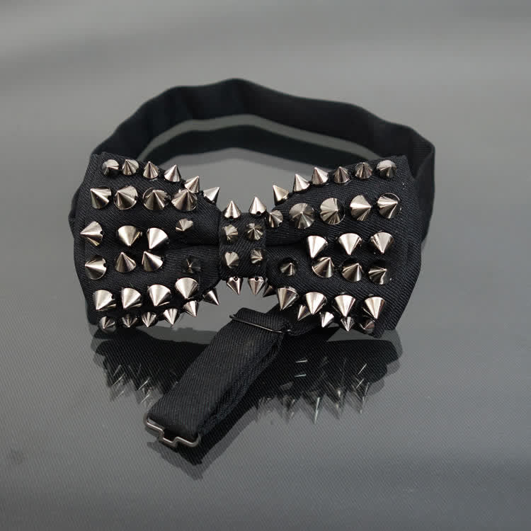 Nœud papillon à chaîne et pompons style punk pour homme