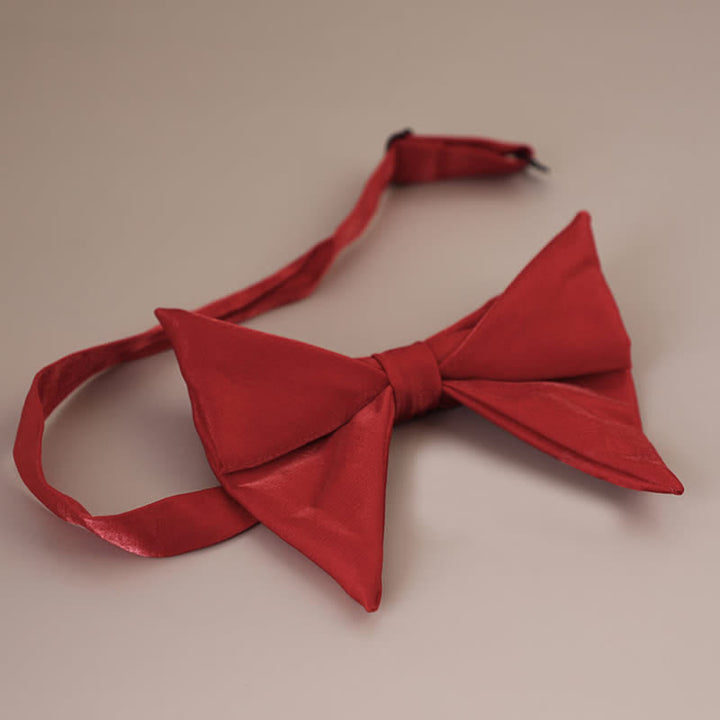 Nœud papillon surdimensionné à pointes brillantes en forme de papillon pour homme