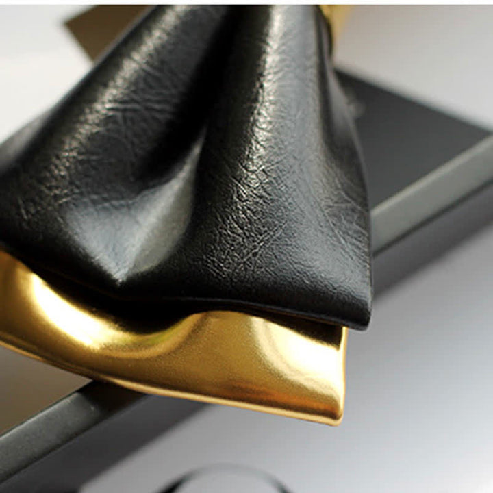 Nœud papillon double épaisseur en cuir doré et noir pour homme