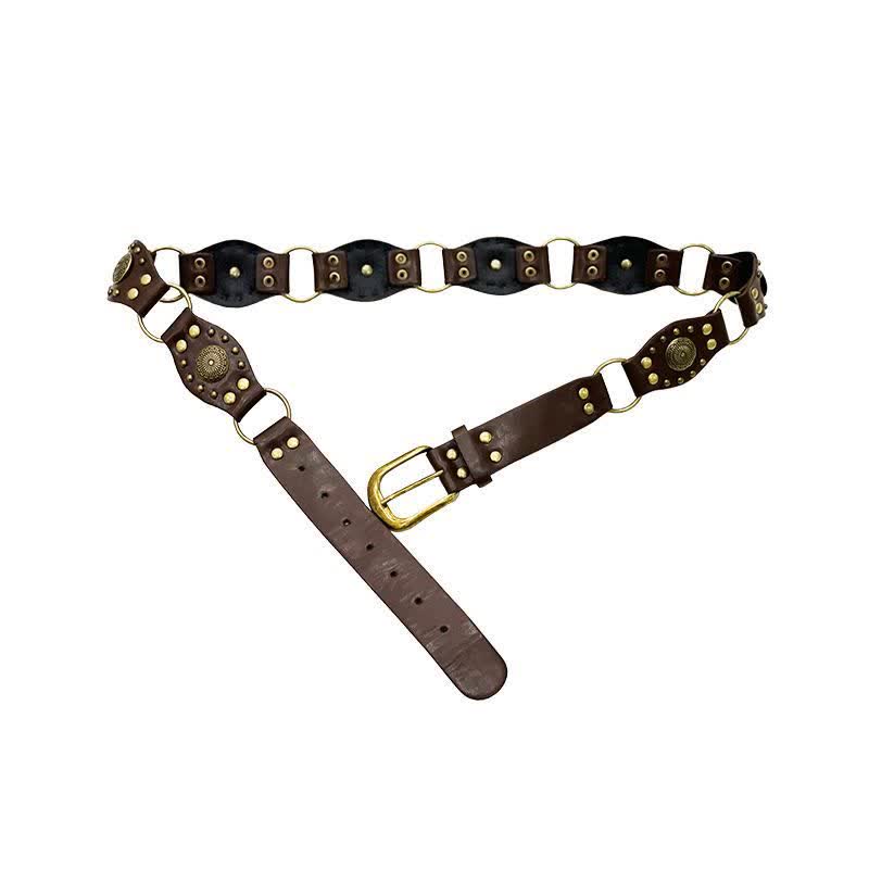 Ceinture en cuir intemporelle à rivets conchos ajourés pour femme