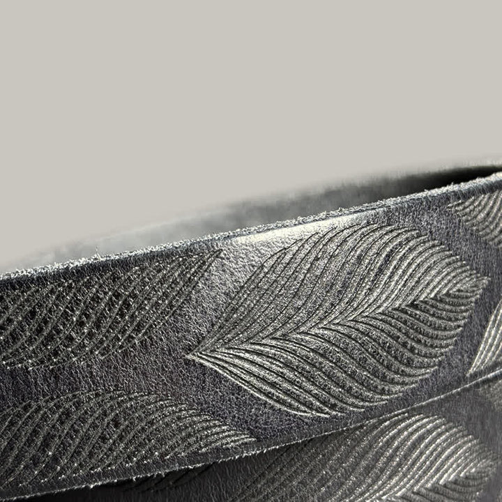 Ceinture en cuir gaufré personnalisée avec feuilles de plantes vieillies