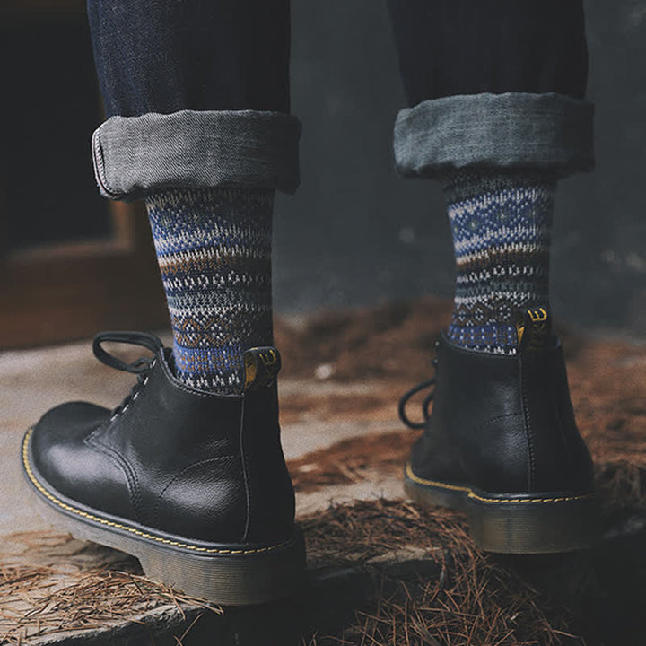 Chaussettes à rayures ethniques de style national rétro