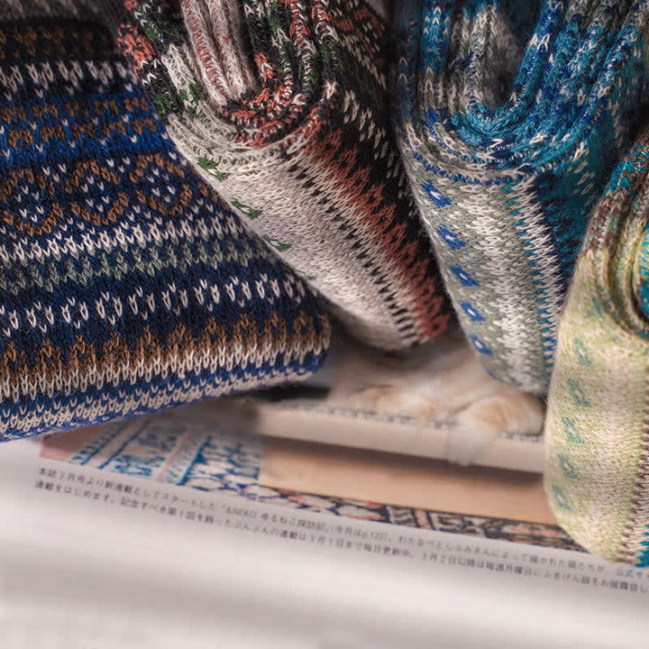 Chaussettes à rayures ethniques de style national rétro