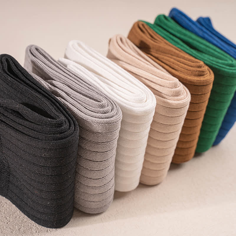 Chaussettes d'affaires simples en coton de couleur unie pour hommes