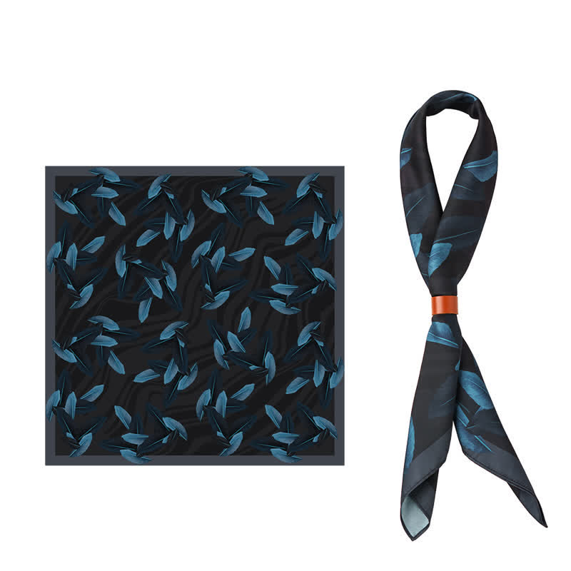 Foulard carré fleuri Strelitzia Reginae gris ardoise foncé et bleu