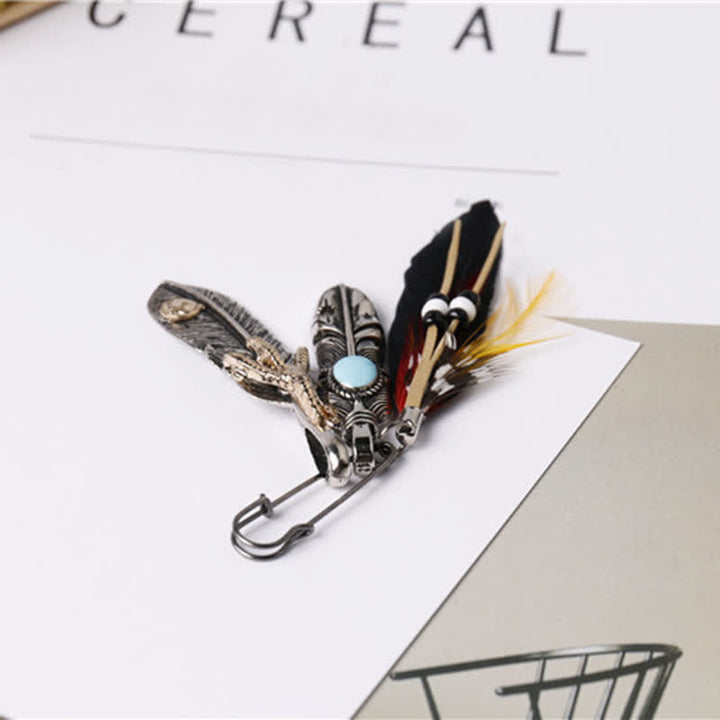 Broche ethnique indienne bohème unisexe en plumes