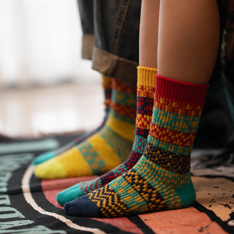 Chaussettes en coton rayées à motifs ethniques colorés