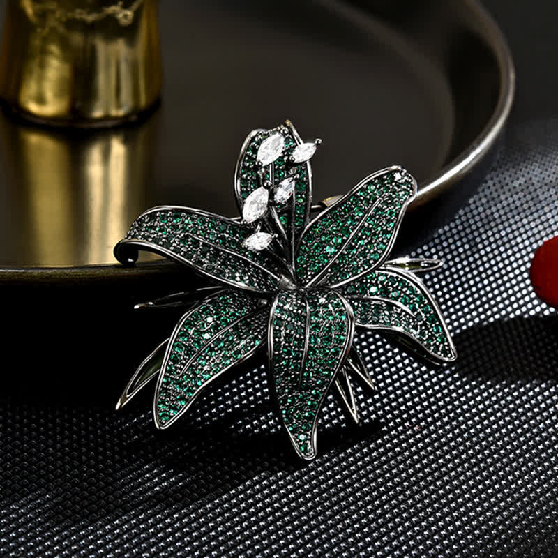 Broche pour femme en cristal de lys vert foncé incrusté de zircons
