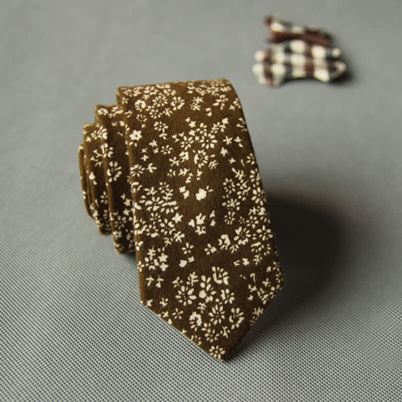 Cravate décontractée en coton à motif floral pour homme