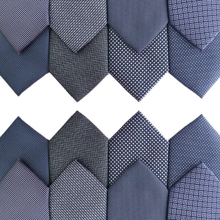 Cravate d'affaires bleu marine pour homme de la série Advanced