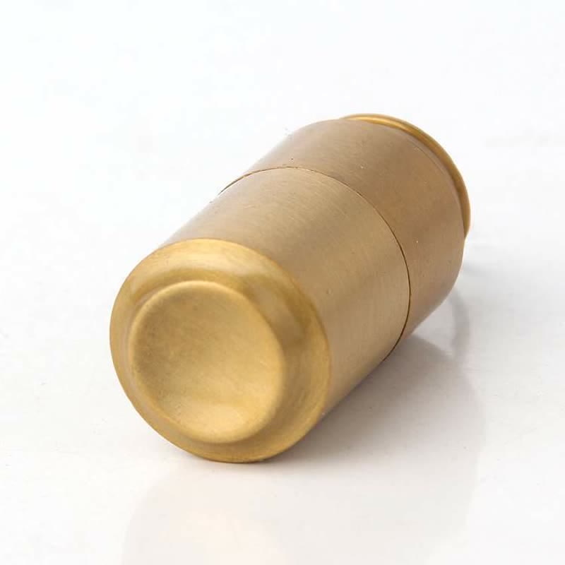 Mini briquet à pétrole rechargeable en forme de canette