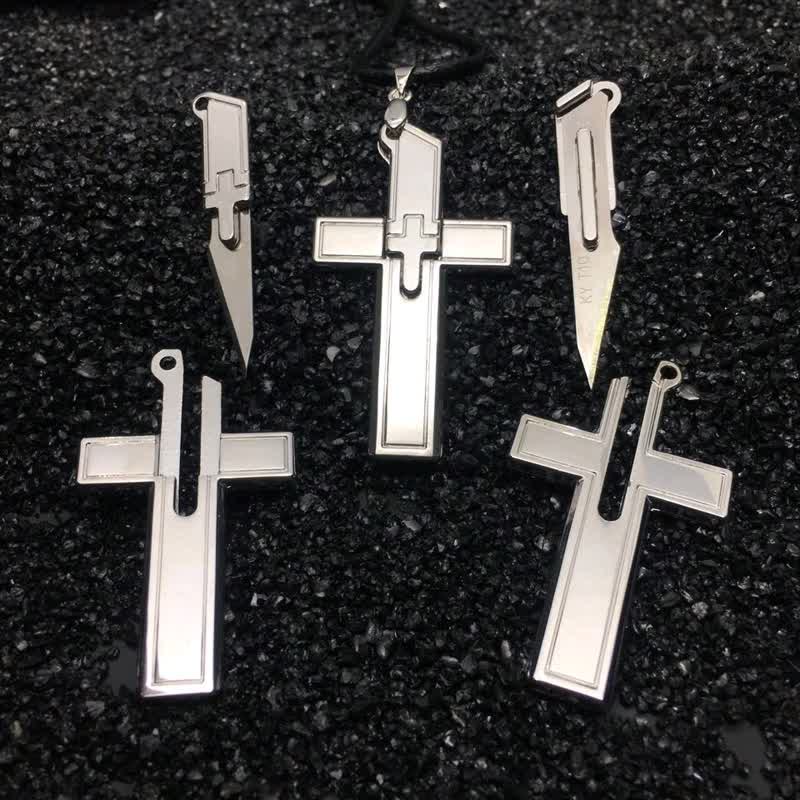 Collier multifonction avec pendentif mini croix et couteau caché
