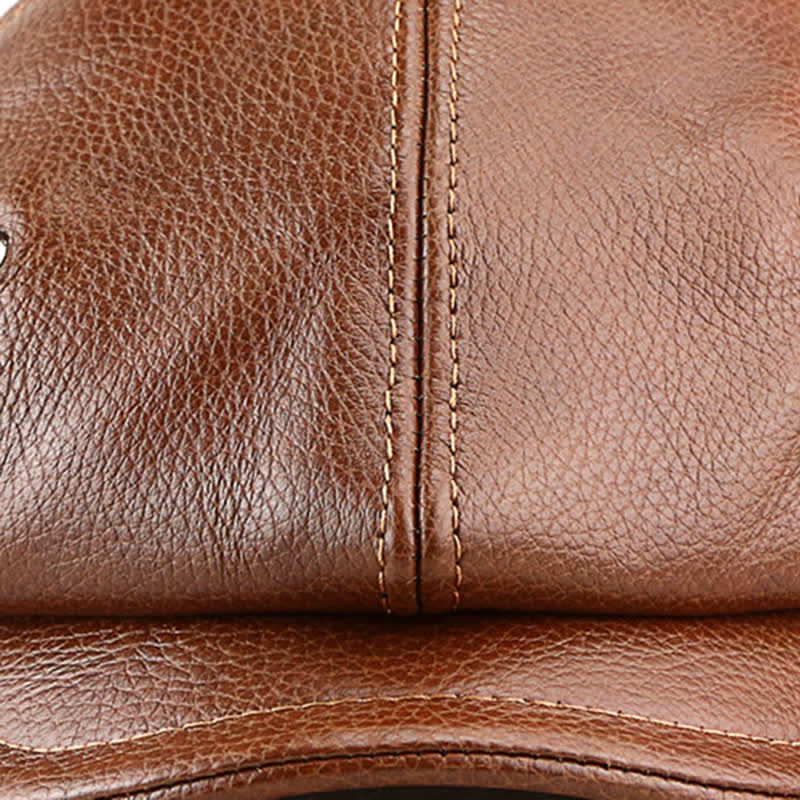 Béret en cuir à rivets style peintre chic