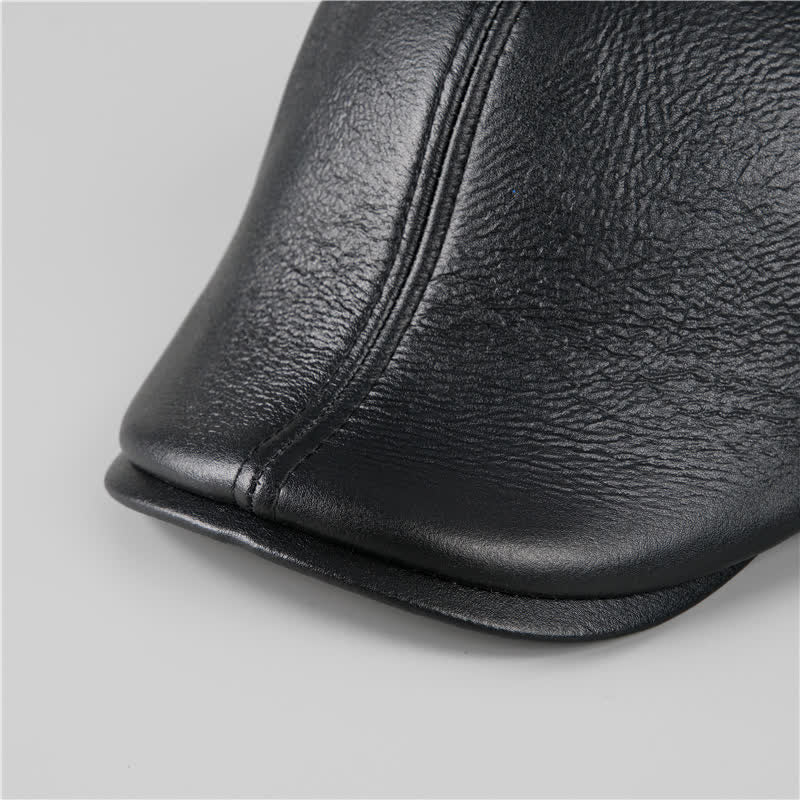 Béret en cuir avec cache-oreilles chauds et bonnet en lierre noir