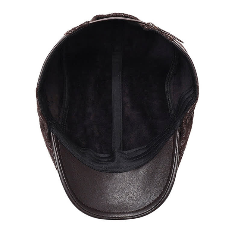 Béret en cuir à imprimé unique et ajustable sur le côté