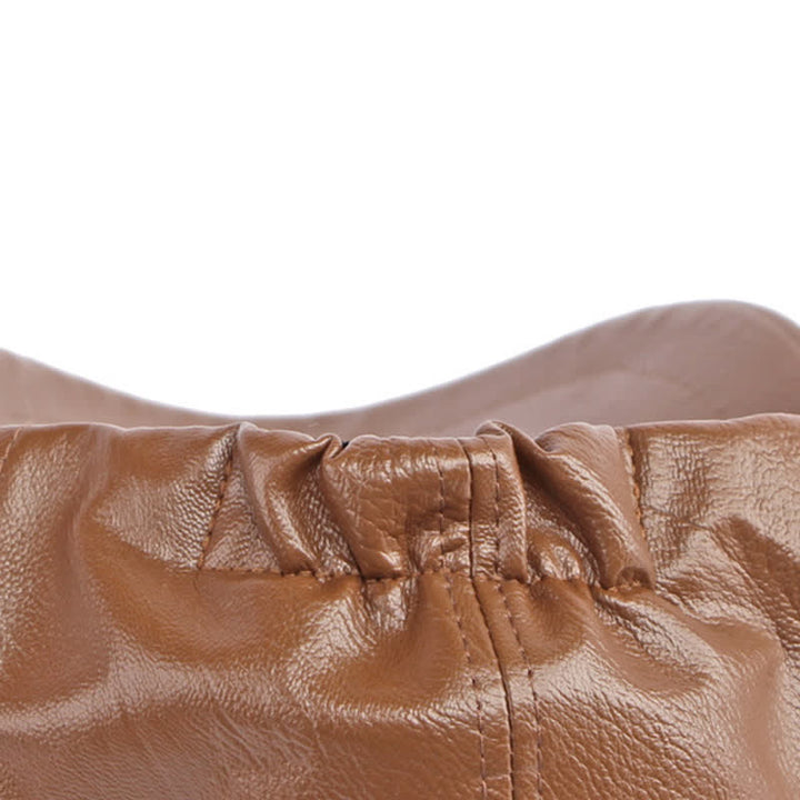 Béret octogonal en cuir de couleur unie