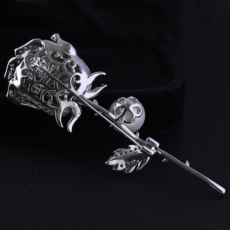 Broche élégante en imitation de perles en forme de rose pour femme
