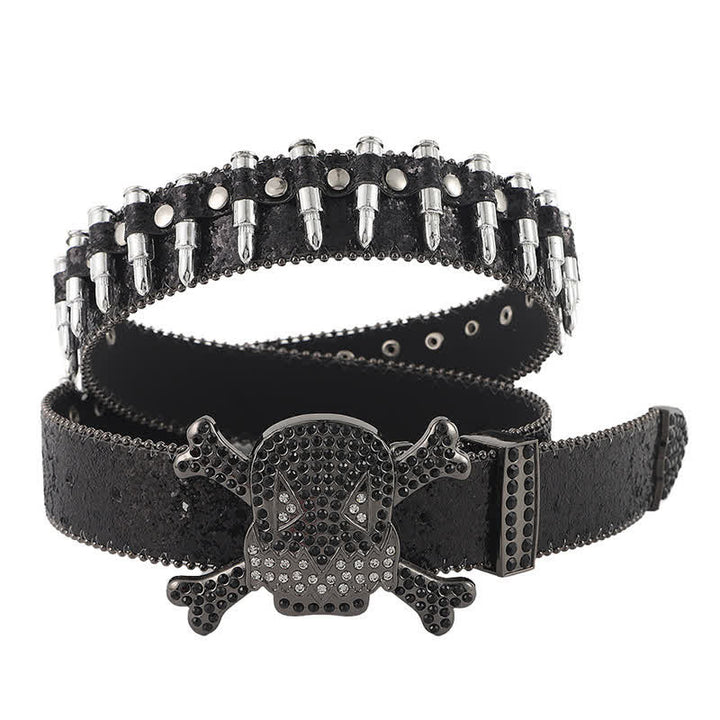 Ceinture en cuir avec rivets en forme de balle et boucle de crâne de dessin animé