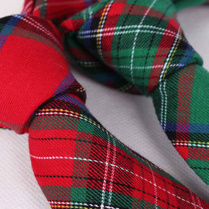 Cravate traditionnelle à carreaux verts et rouges pour hommes