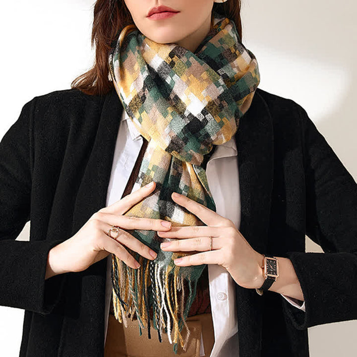 Écharpe douce unisexe multicolore en forme de puzzle à franges