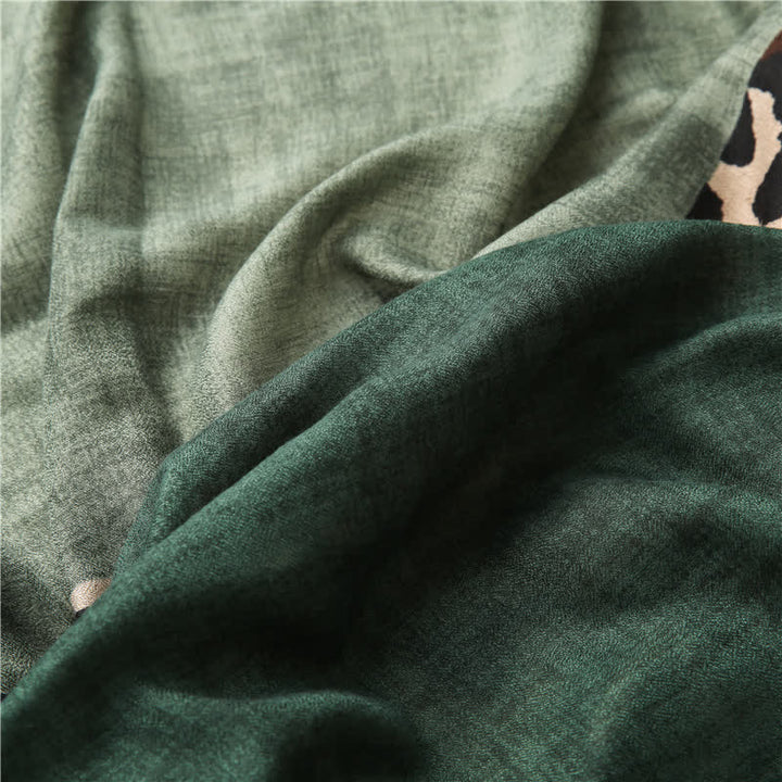 Écharpe fine et grande à imprimé léopard pour femme