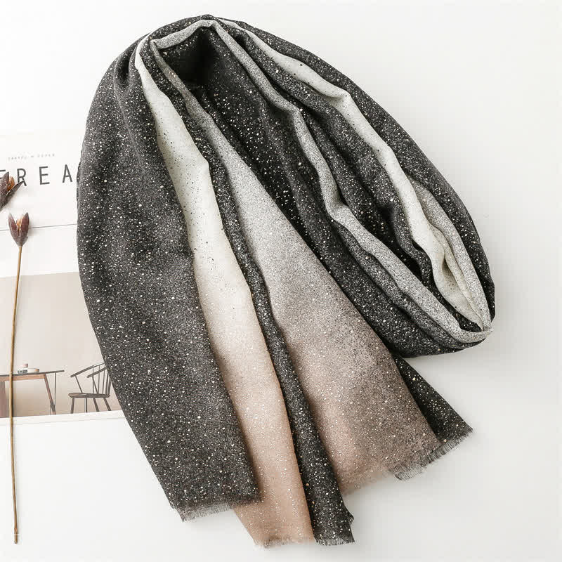 Écharpe fine élégante à imprimé feuille pour femme avec dégradé de couleurs