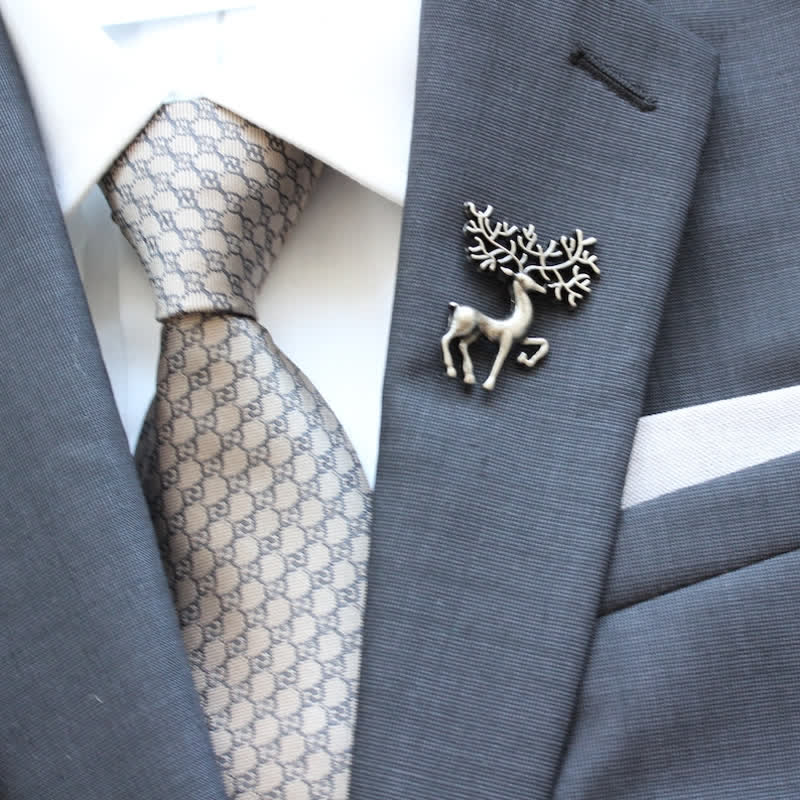 Broche accessoire de costume de cerf argenté d'élan de Noël pour homme