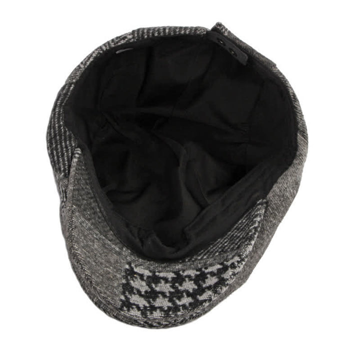 Béret en tweed à chevrons avec coutures patchwork