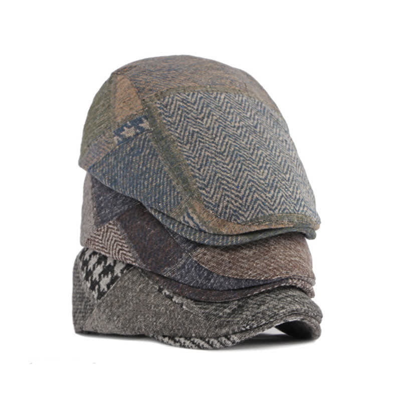 Béret en tweed à chevrons avec coutures patchwork