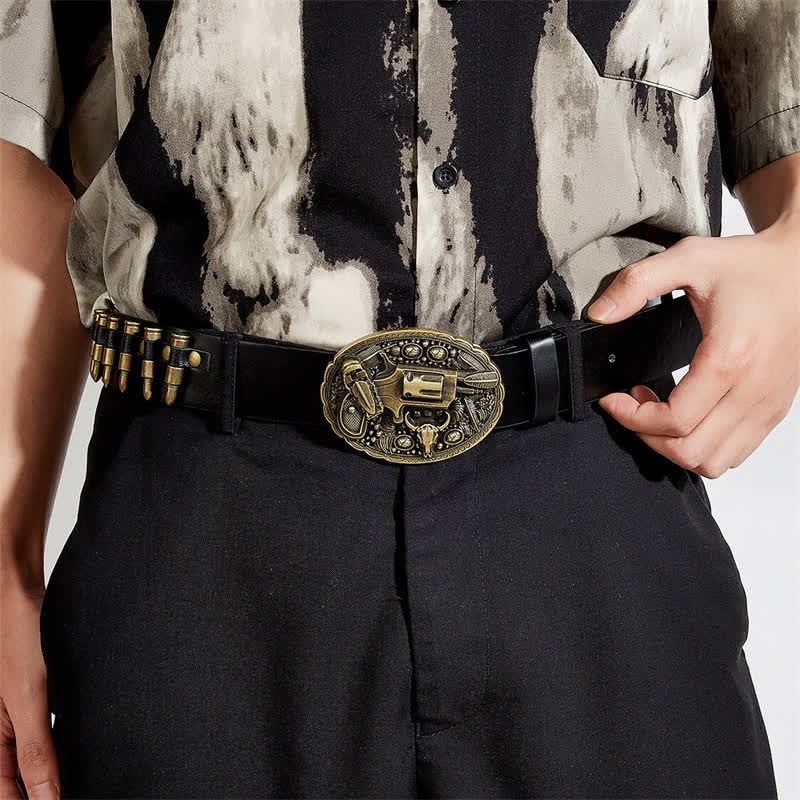 Ceinture en cuir avec boucle et rivets à motif imprimé pistolet 3D