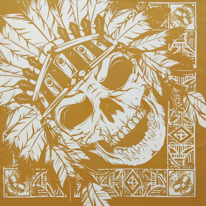 Foulard carré imprimé crâne de pirate jaune et blanc