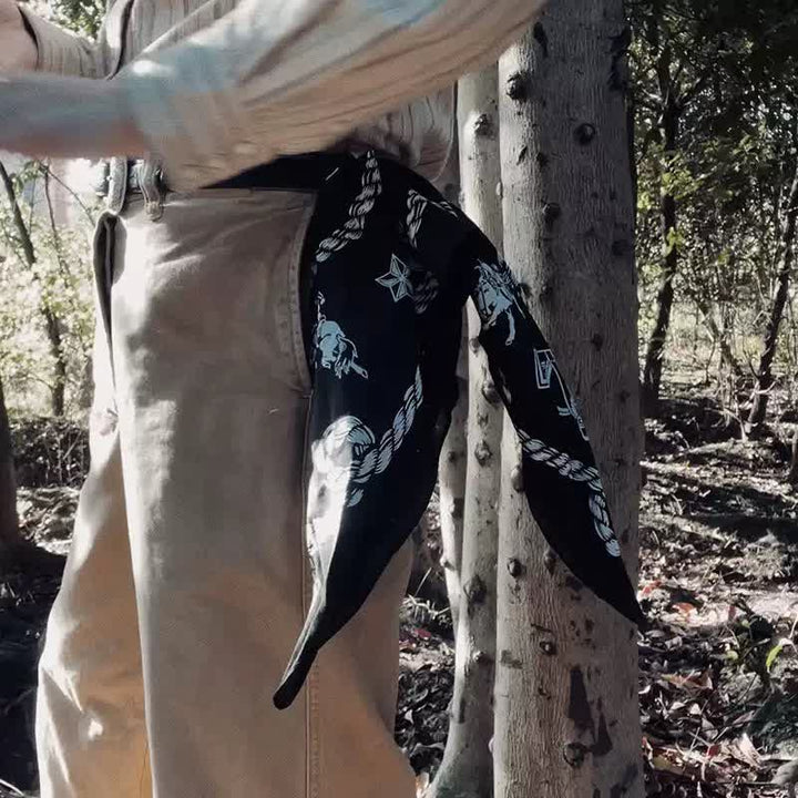 Foulard carré graphique traditionnel de style cowboy western