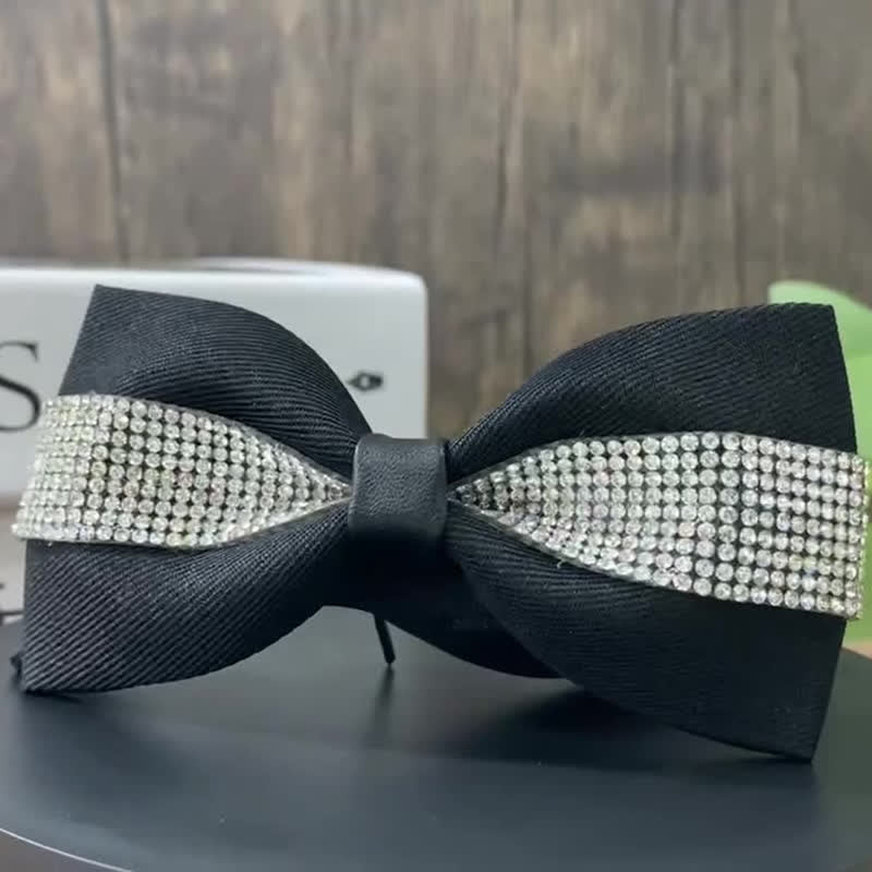 Nœud papillon à strass scintillants pour homme avec base noire