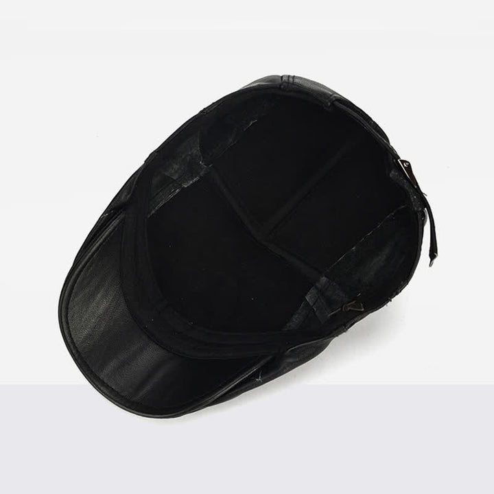 Béret en cuir de vachette à lacets latéraux