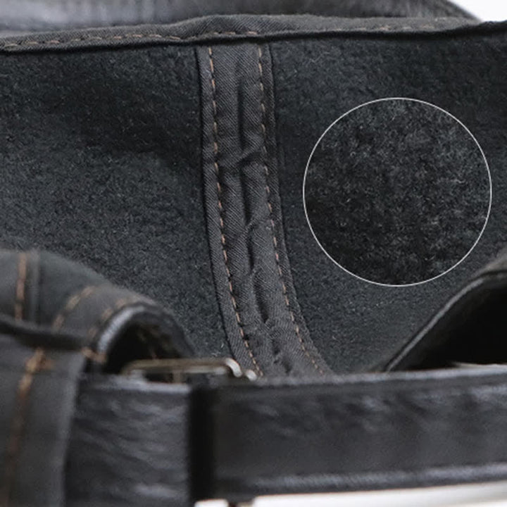 Béret en cuir à lacets sur le côté tendance