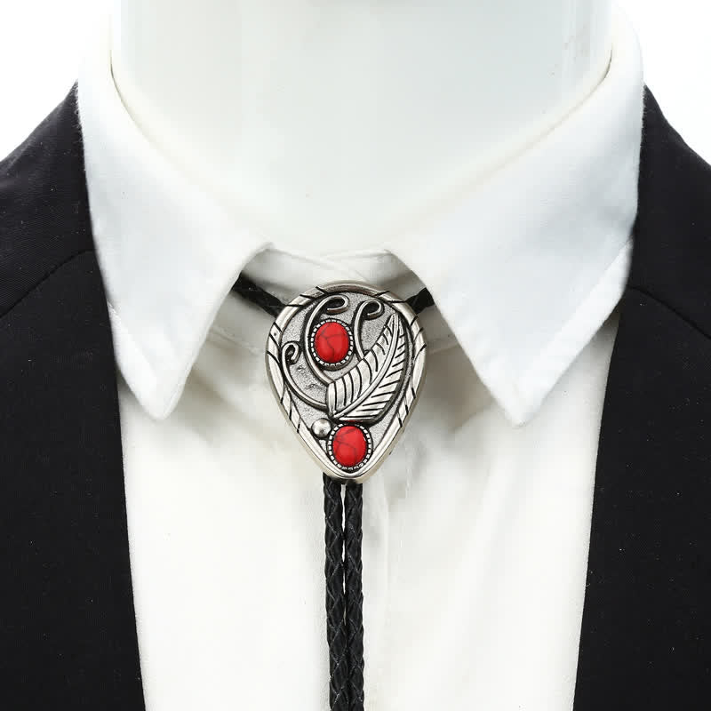 Cravate bolo incrustée de pierres naturelles avec feuilles de cow-boy indigènes