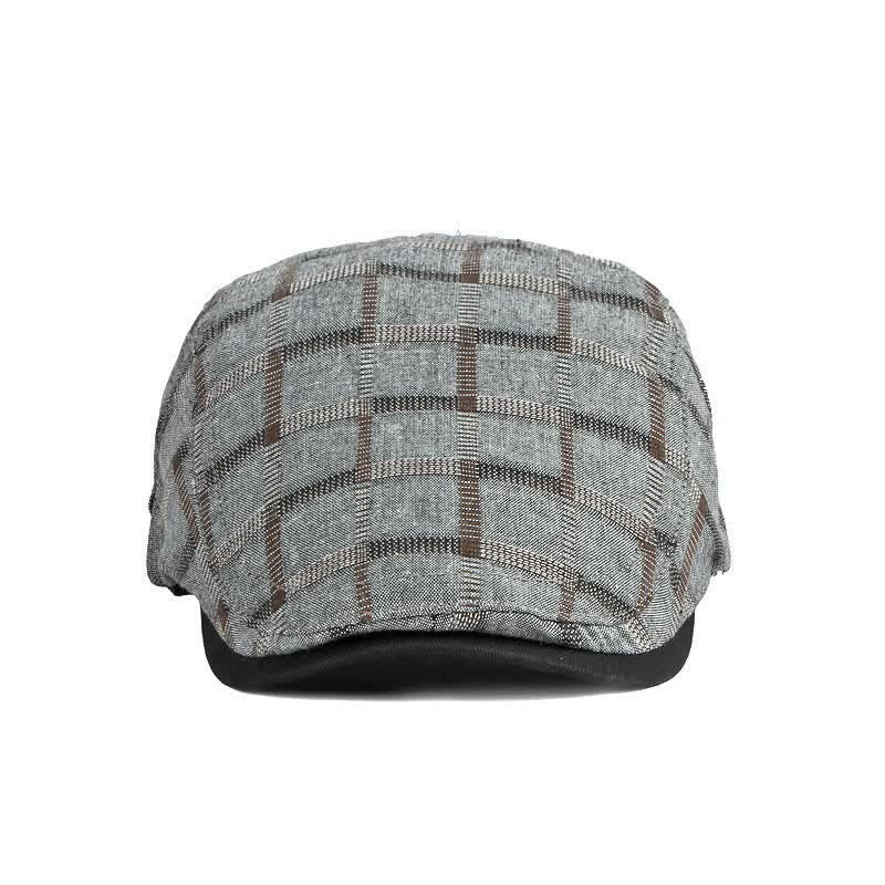 Béret à carreaux simple et contrasté