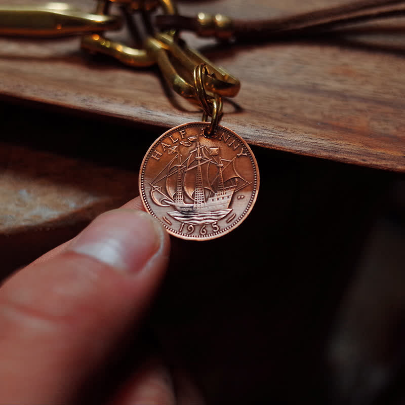 Porte-clés en cuir avec clip de ceinture en laiton antique de style mécanique