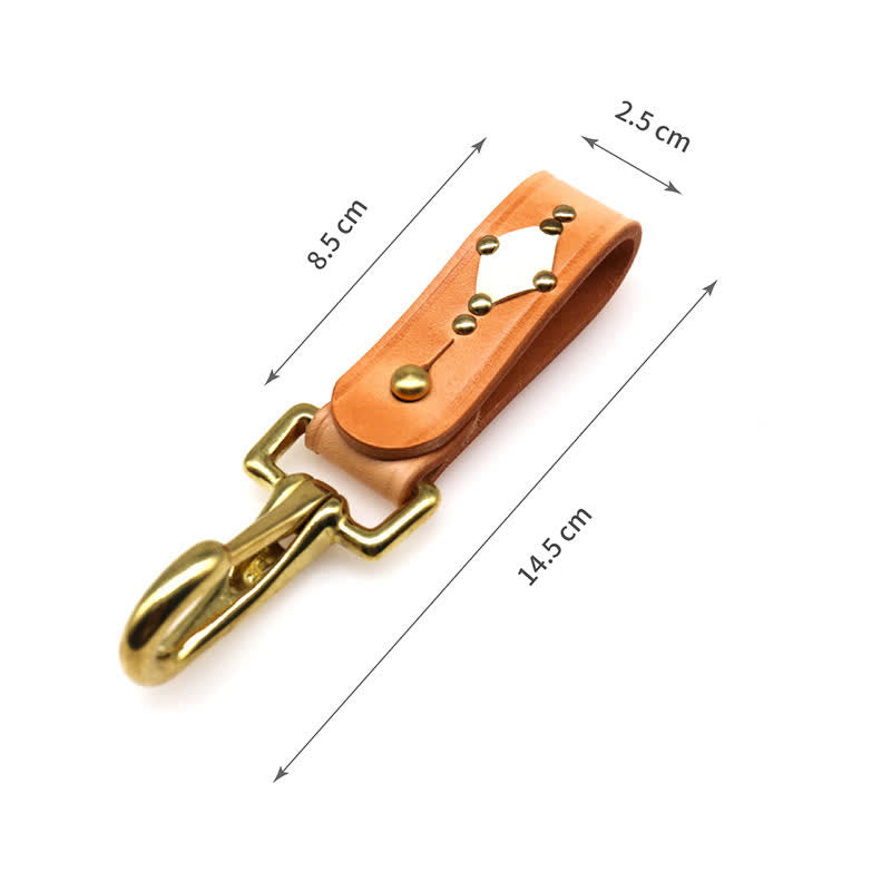 Porte-clés en cuir avec clip de ceinture en laiton clouté et rivets
