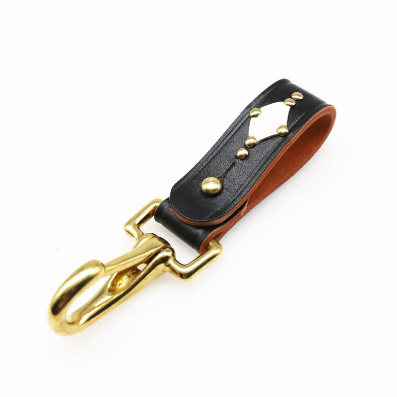 Porte-clés en cuir avec clip de ceinture en laiton clouté et rivets