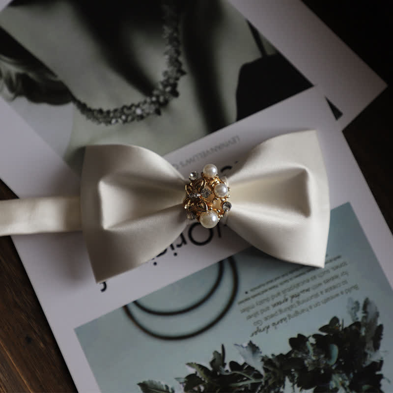 Nœud papillon pour homme en fausses perles et fleurs dorées