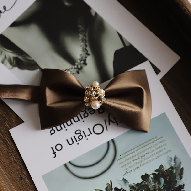 Nœud papillon pour homme en fausses perles et fleurs dorées