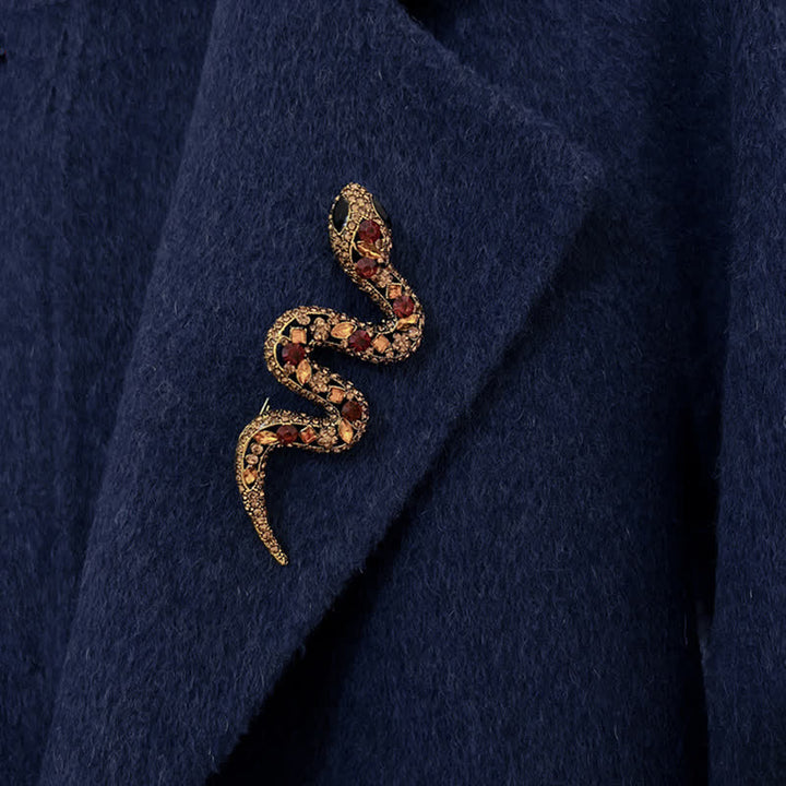 Broche en strass et cristal scintillant motif serpent sauvage