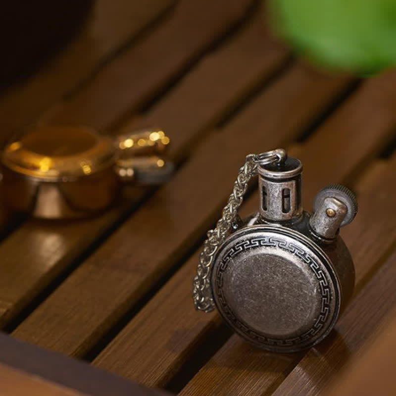 Briquet à huile rechargeable antique vintage Rougn