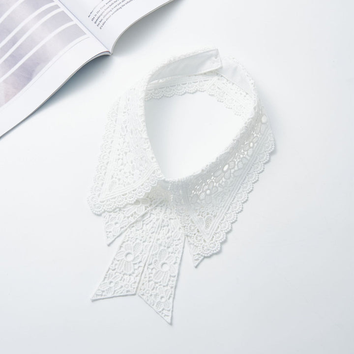 Chemisier demi-chemise amovible en dentelle florale à faux col